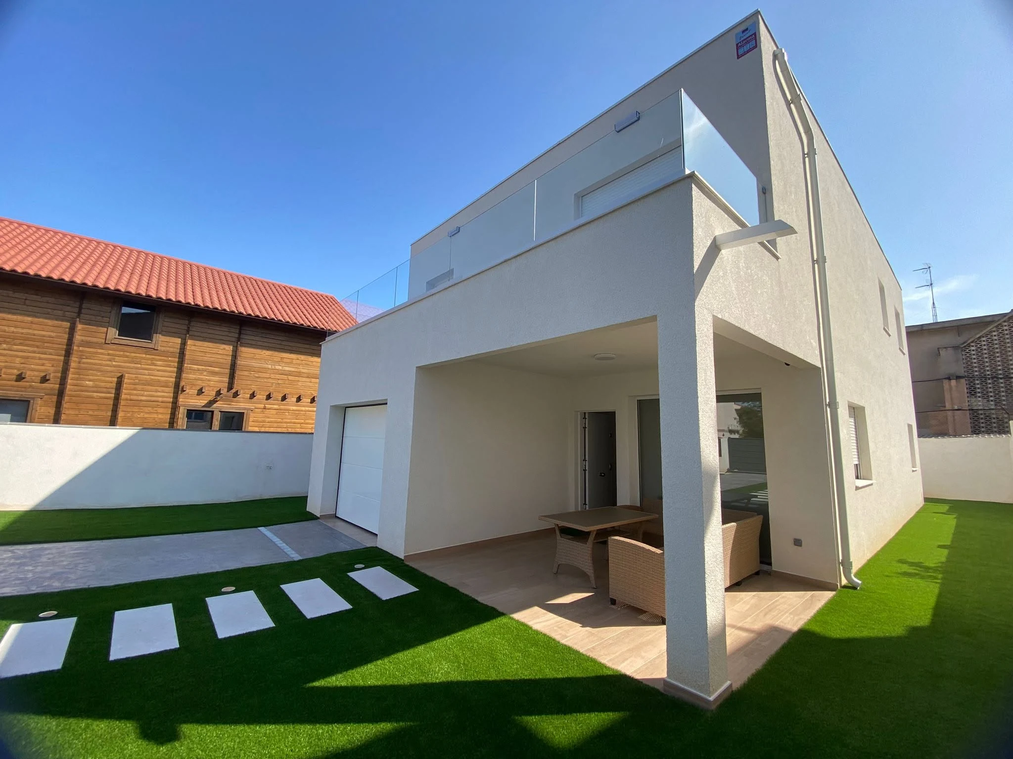 Anna covered terrace and exterior