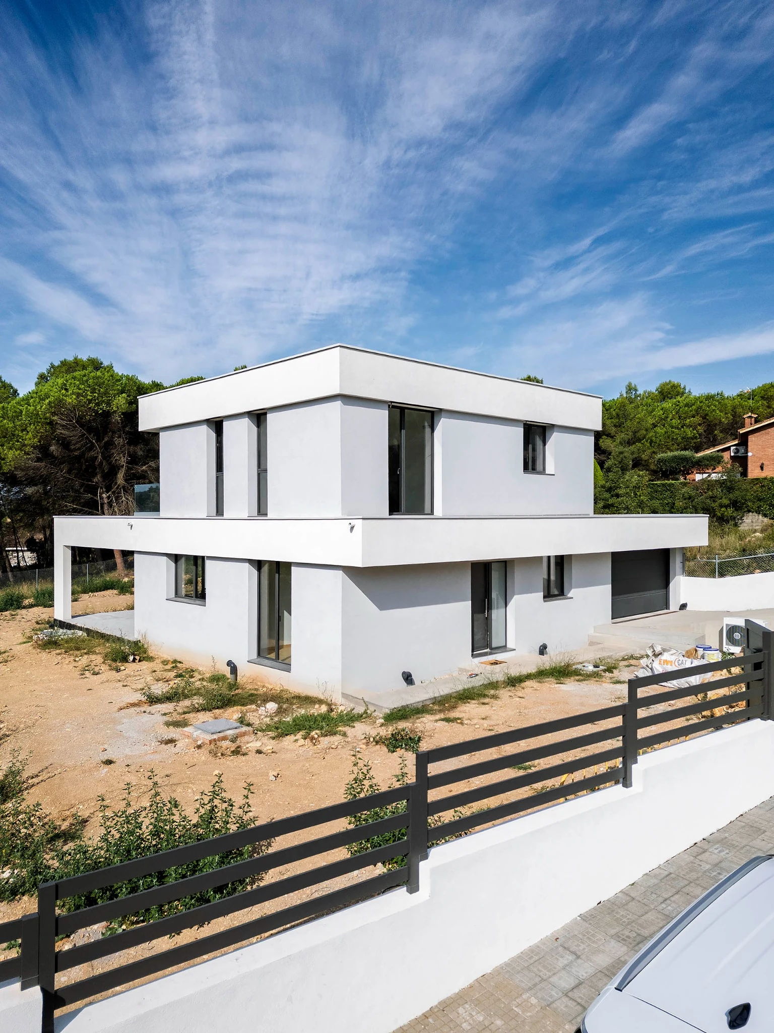 Begues front and side exterior view