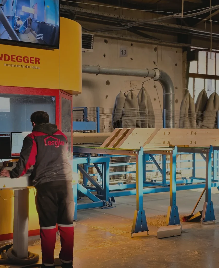 Precision timber machining at the ERGIO factory
