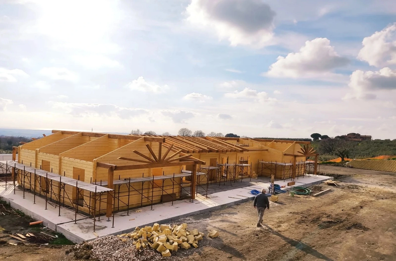 Proyecto Vivienda bifamiliar Nordic System en Italia