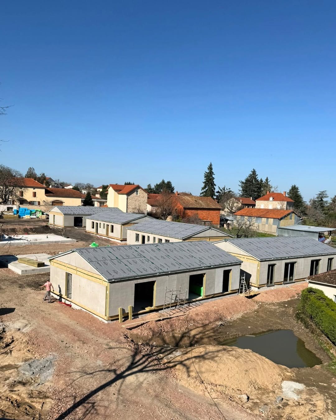 Programme résidentiel multi-unités en cours d’avancement sur chantier