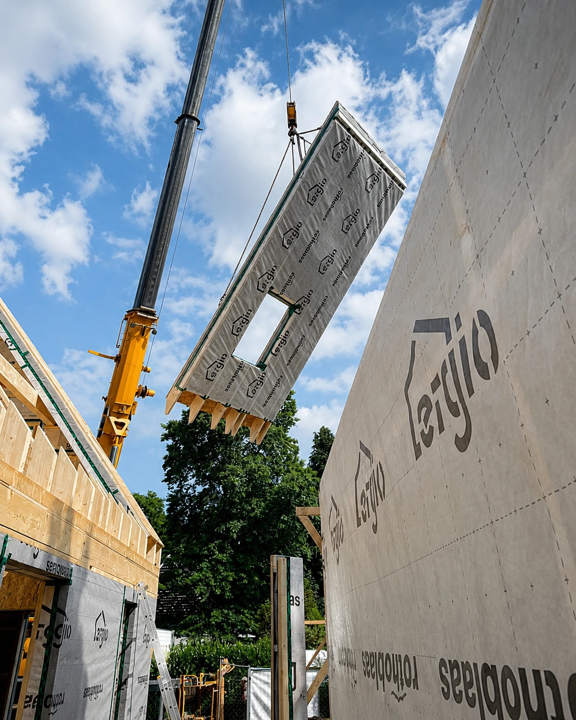 Pose sur chantier d’un mur à ossature bois