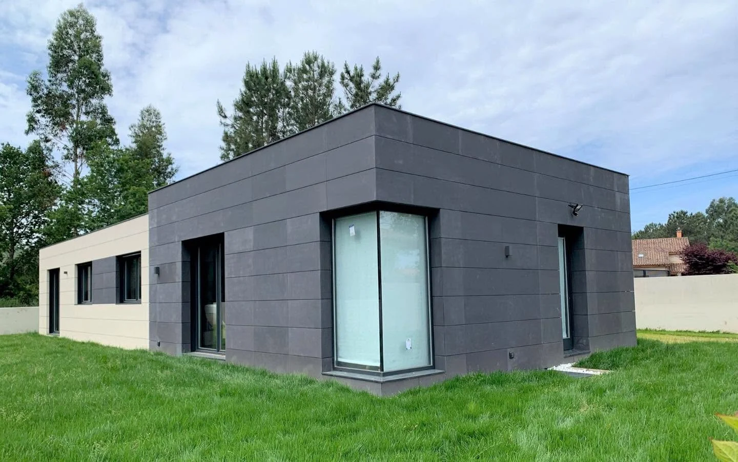 Tomino modular residence exterior